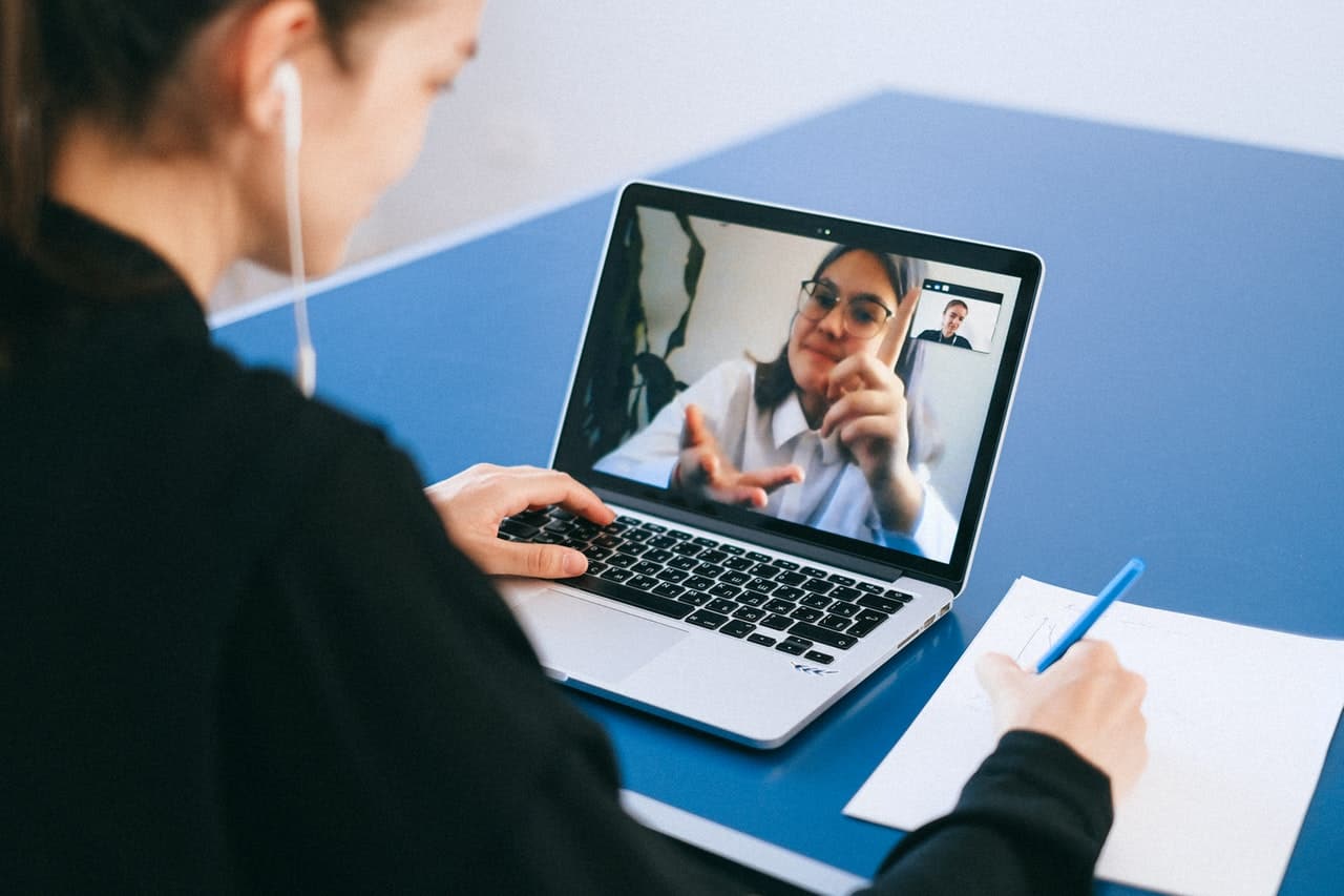 two students socializing online